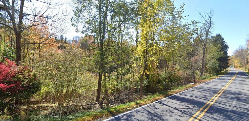 More Photos Of Adjacent 1420 N Abington Rd, Waverly Township Land For Sale