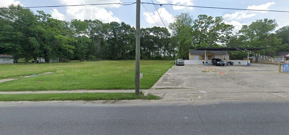 Primary Photo Of 4038 Groom Rd, Baker Carwash For Sale
