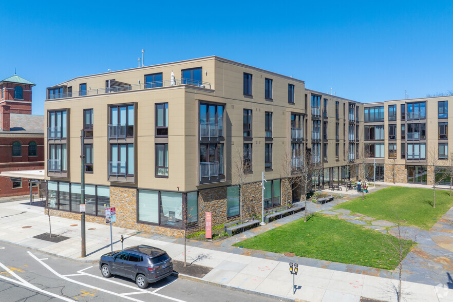 Primary Photo Of 1991-2013 Massachusetts Ave, Cambridge Apartments For Lease