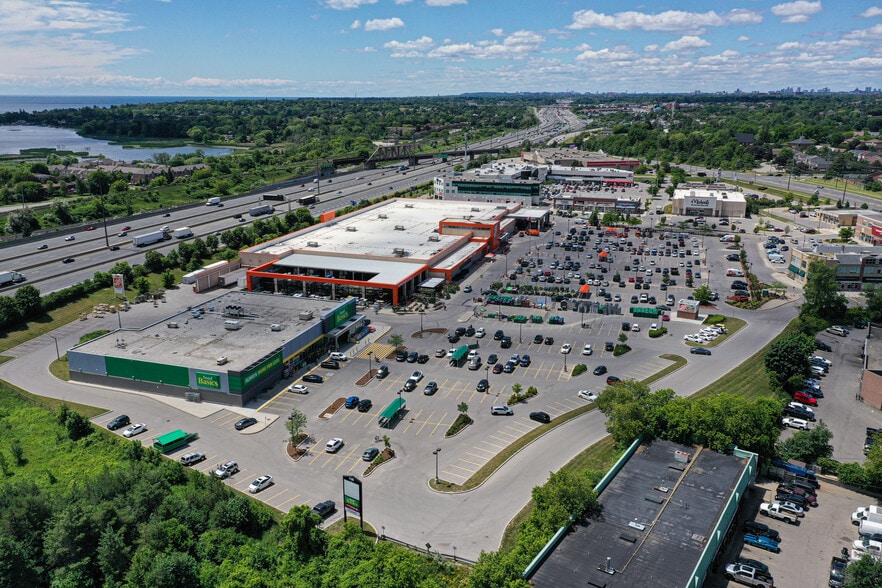 Primary Photo Of 1105 Kingston Rd, Pickering Unknown For Lease