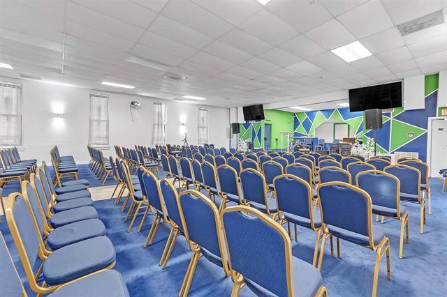 More Photos Of 2956 East St, Memphis Religious Facility For Sale
