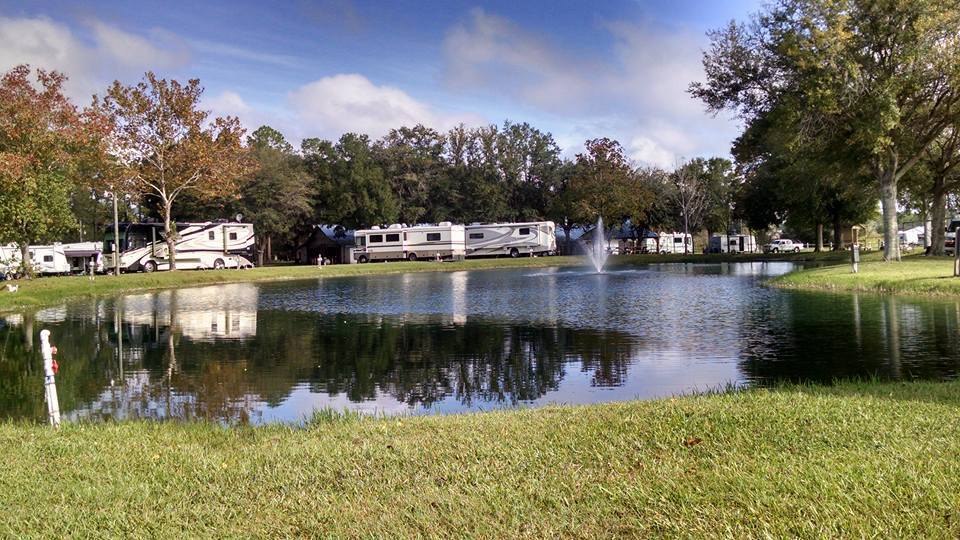 More Photos Of 17500 NE US Highway 301, Waldo Trailer Camper Park For Sale