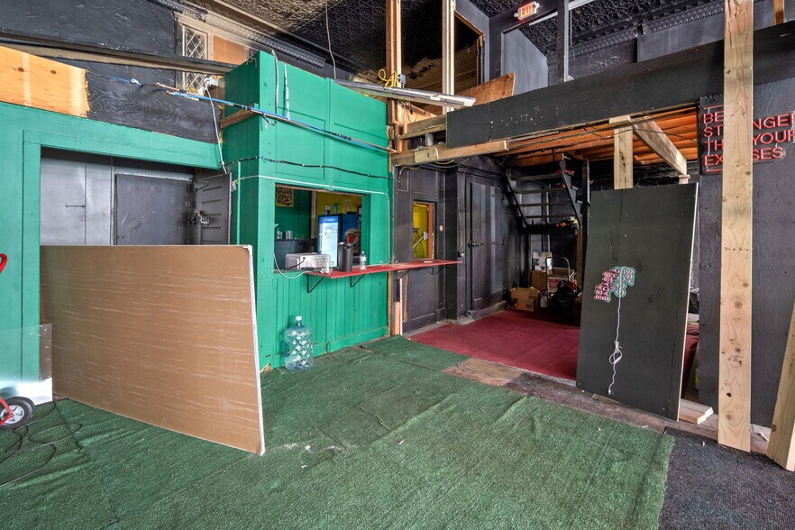 More Photos Of 390 Delaware Ave, Albany Storefront Retail Office For Sale