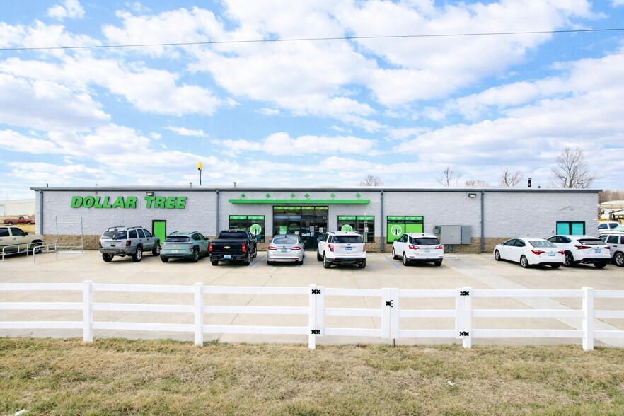 Primary Photo Of 715 Robert L Draper Way, Greenville Convenience Store For Sale