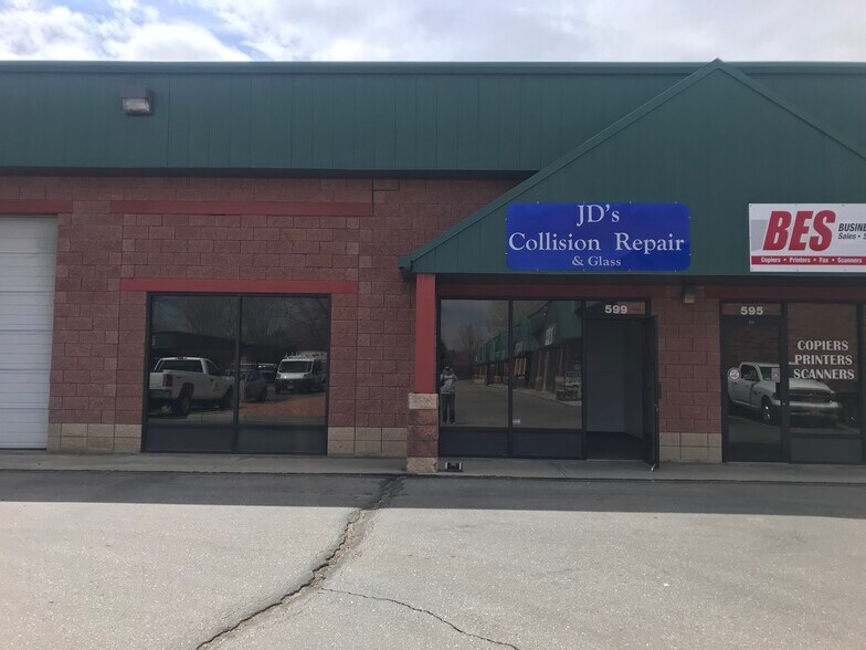 More Photos Of 580-631 N Denver Ave, Loveland Light Manufacturing For Sale