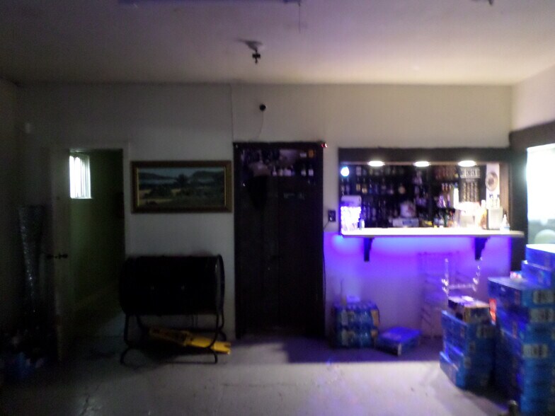 More Photos Of 603-607 S Long Beach Blvd, Compton Light Distribution For Sale