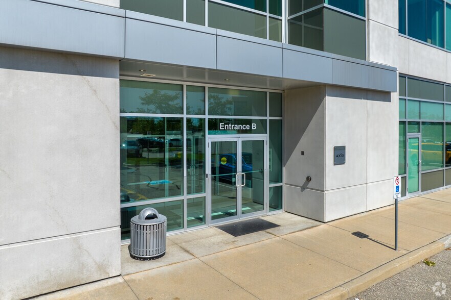 More Photos Of 165 Galaxy Blvd, Toronto Office For Lease