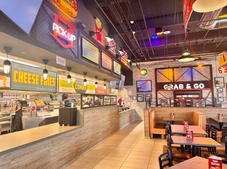 More Photos Of 111 FM 1960 Byp E, Humble Restaurant For Sale