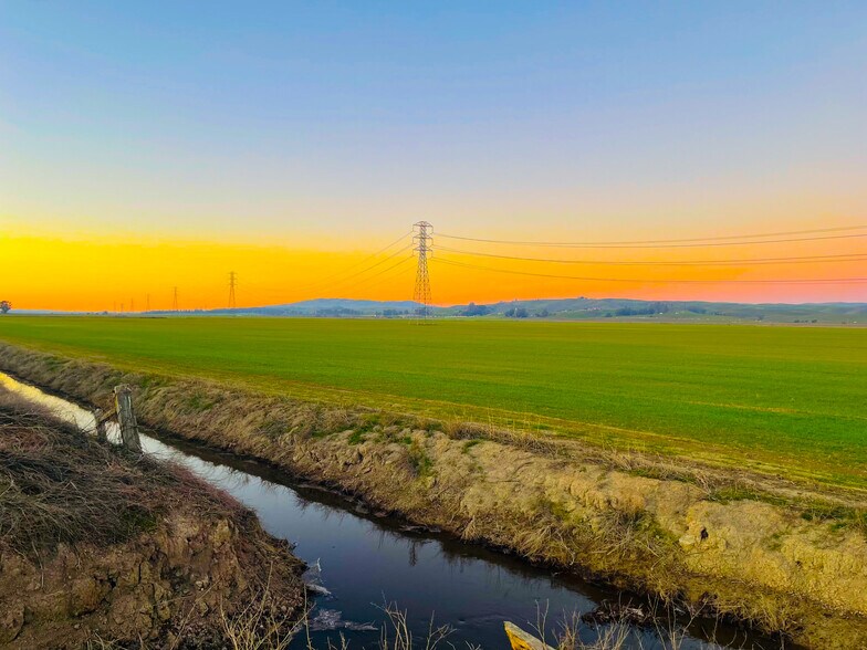 More Photos Of 3900 Hwy 37, Petaluma Land For Lease