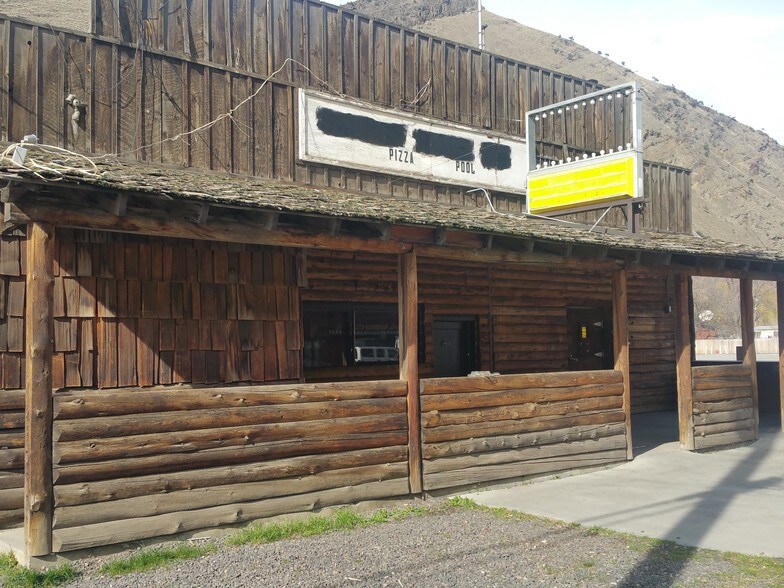 More Photos Of 129 S Main St, Riggins Restaurant For Sale