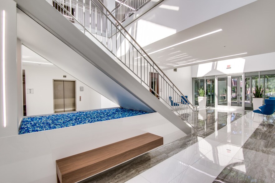 More Photos Of 1800 Preston Park Blvd, Plano Unknown For Lease