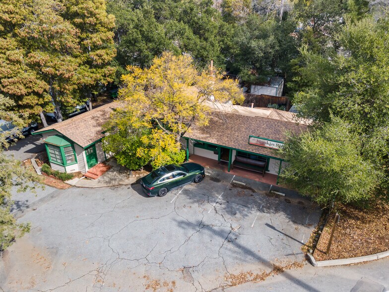 More Photos Of 14496 Oak Pl, Saratoga Restaurant For Sale