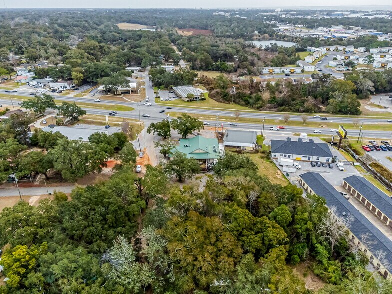 More Photos Of 131 New Warrington Rd, Pensacola Restaurant For Sale