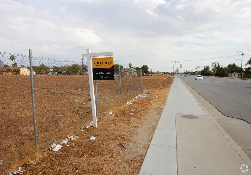 More Photos Of 13058 Perris Blvd, Moreno Valley Land For Lease