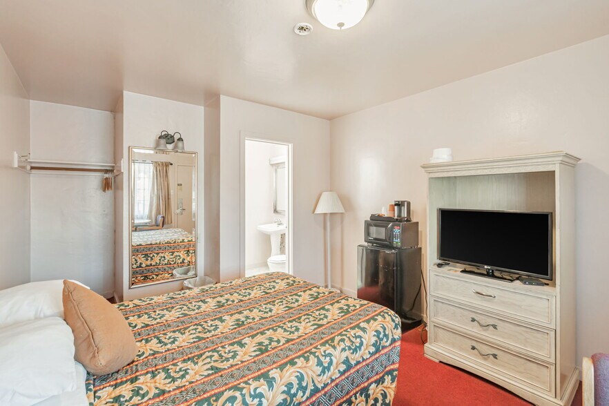 More Photos Of 7525 Mission St, Daly City Hotel For Sale