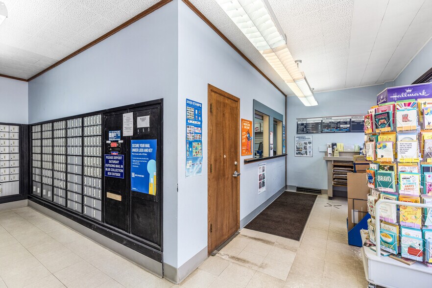 More Photos Of 329 N Main St, Cadott Storefront Retail Residential For Sale