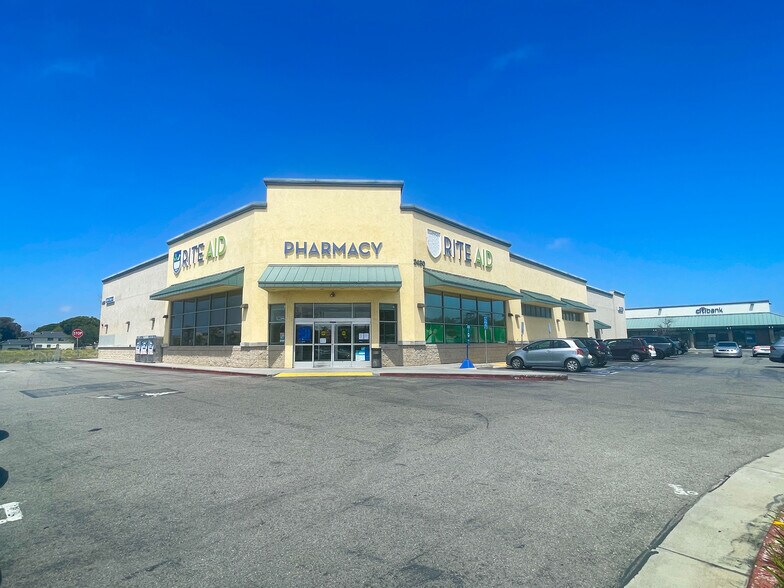More Photos Of 693-749 W Channel Islands Blvd, Port Hueneme Unknown For Lease
