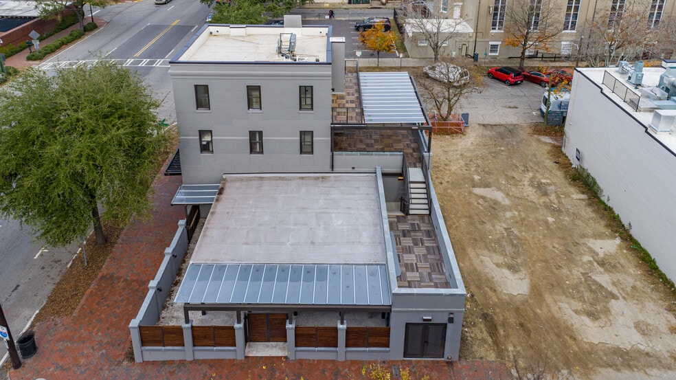 More Photos Of 30-32 Martin Luther King Jr Blvd, Savannah Restaurant For Lease