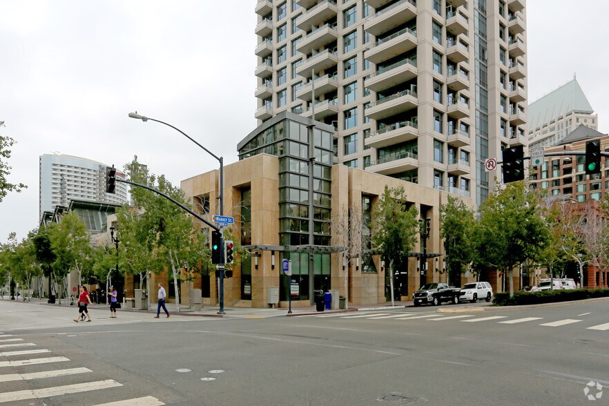 More Photos Of 550 Front St, San Diego Apartments For Sale