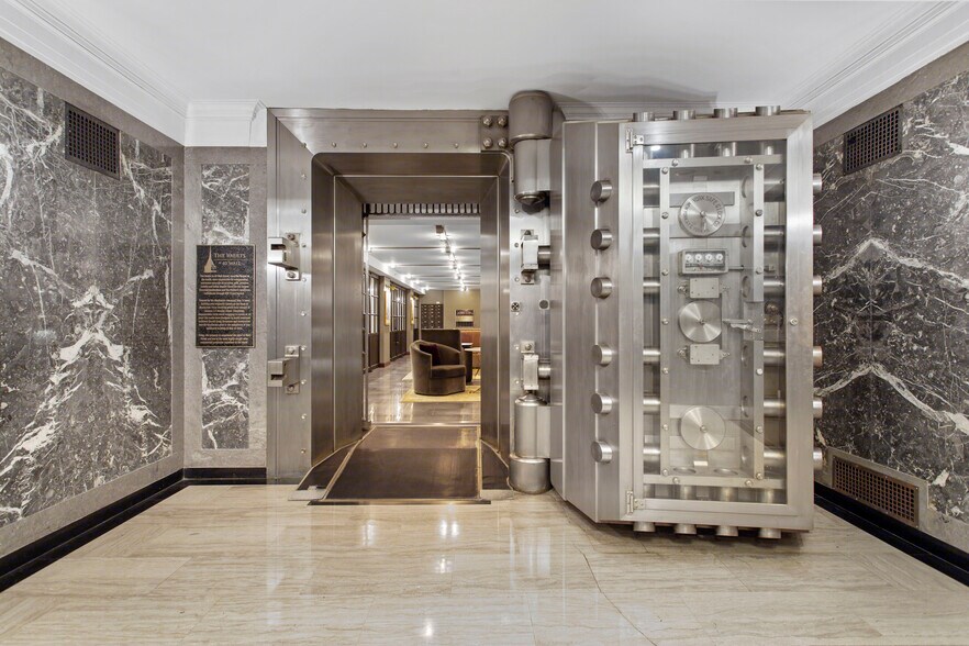 More Photos Of 40 Wall St, New York Office For Lease