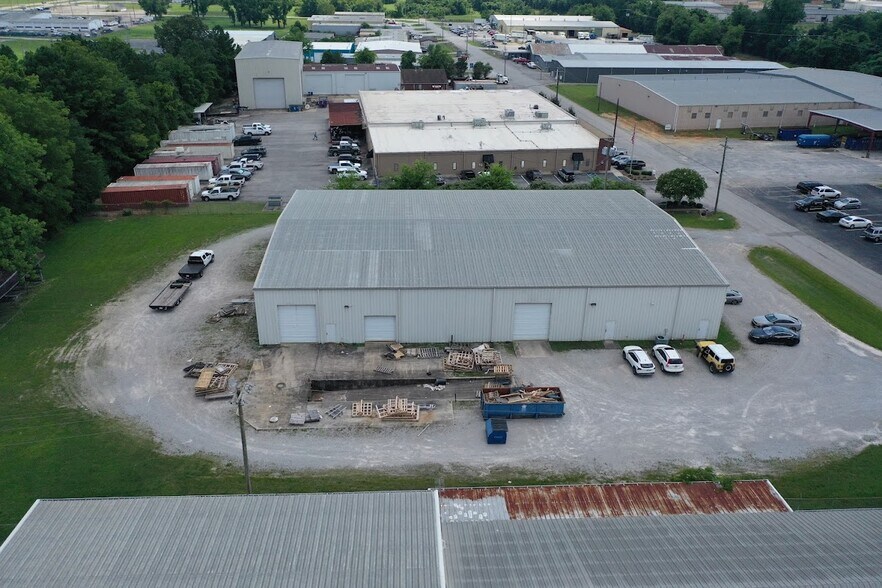 More Photos Of 3110 Sexton Rd SE, Decatur Warehouse For Sale