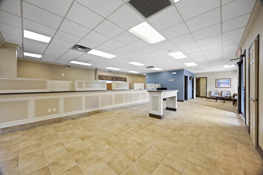 More Photos Of 38 S Main St, Churchville Bank For Lease