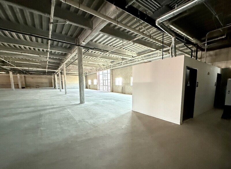 More Photos Of 746-756 Ceres Ave, Los Angeles Warehouse For Lease