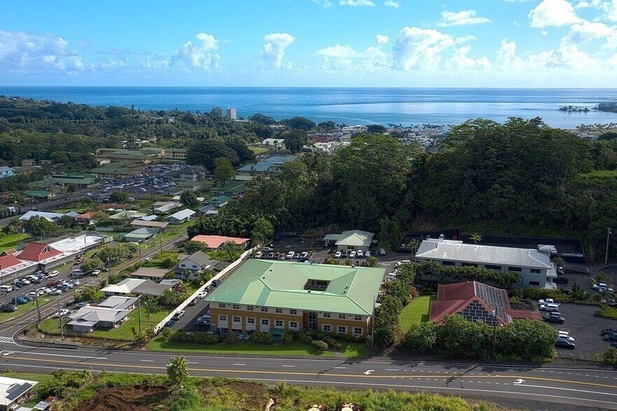 More Photos Of 82 Puuhonu Pl, Hilo Medical For Lease