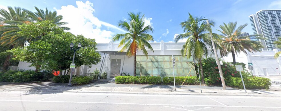 More Photos Of 71 NW 14th St, Miami Restaurant For Sale