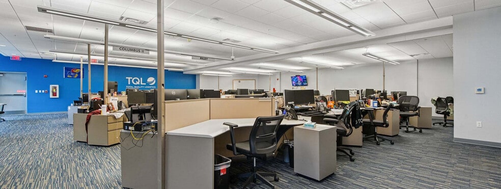 More Photos Of 600-640 S Front St, Columbus Parking Garage For Lease