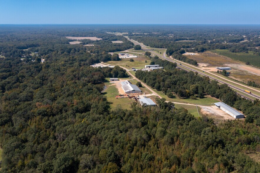 More Photos Of 1485 Industrial Dr, Bolton Warehouse For Lease