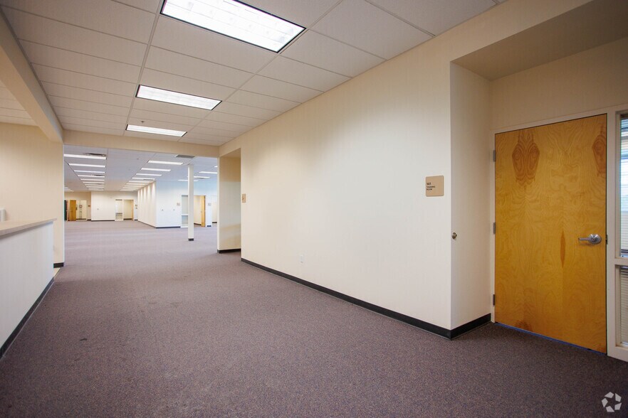 More Photos Of 1300 Desert Willow Rd, Los Lunas Unknown For Lease