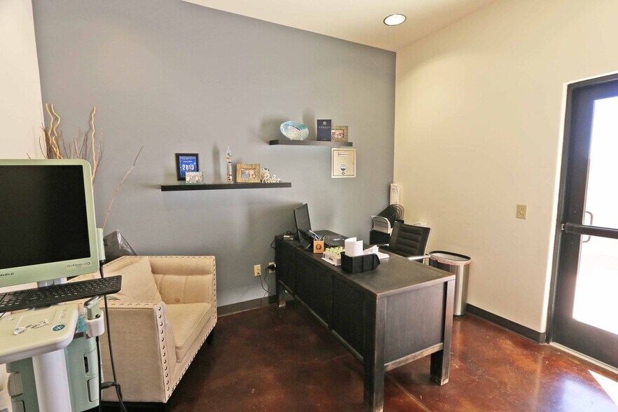 More Photos Of 2851 S Avenue B, Yuma Medical For Sale