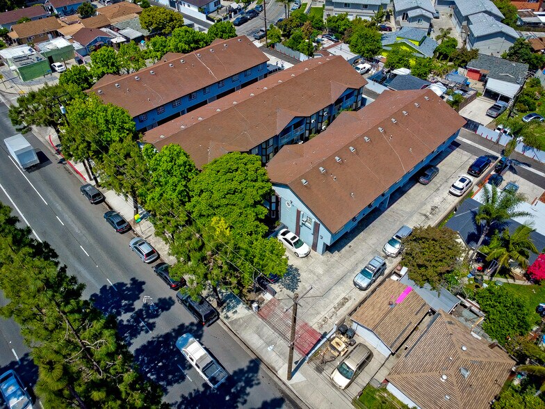 More Photos Of 7943-7957 Garfield Ave, Bell Gardens Apartments For Sale