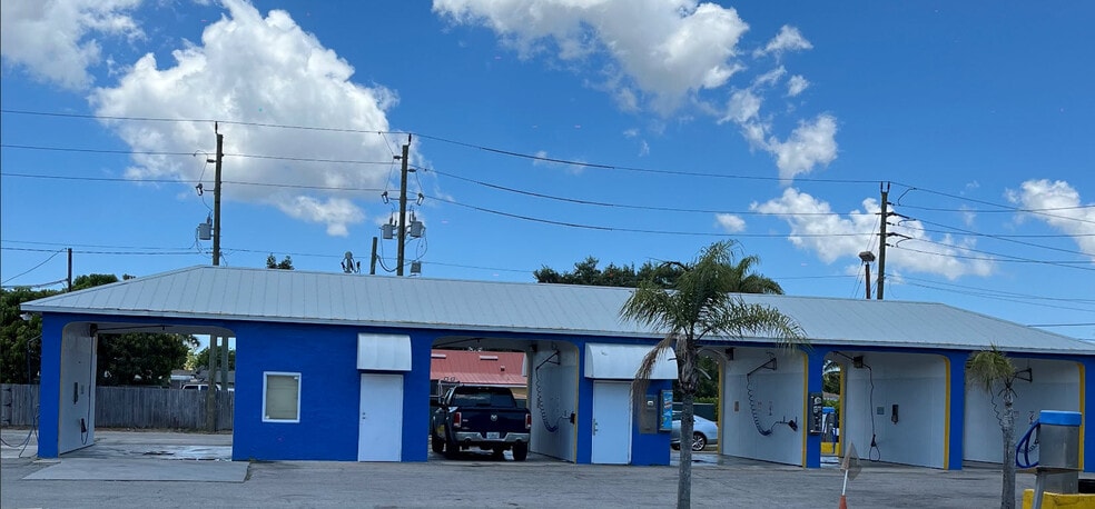 More Photos Of 4074 23rd Ave SW, Naples Carwash For Sale