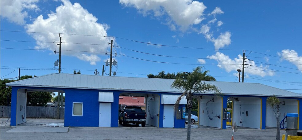 More Photos Of 4074 23rd Ave SW, Naples Carwash For Sale