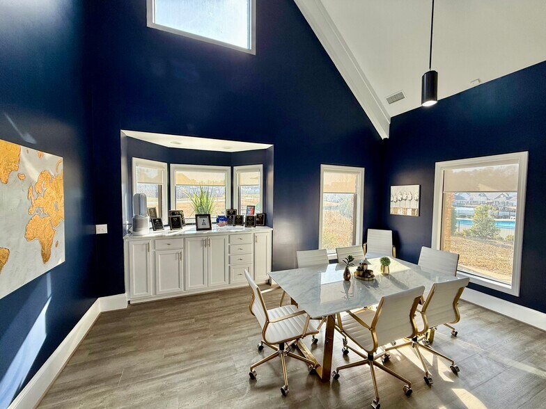 More Photos Of 204 Griffin Park Dr, Birmingham Office For Sale