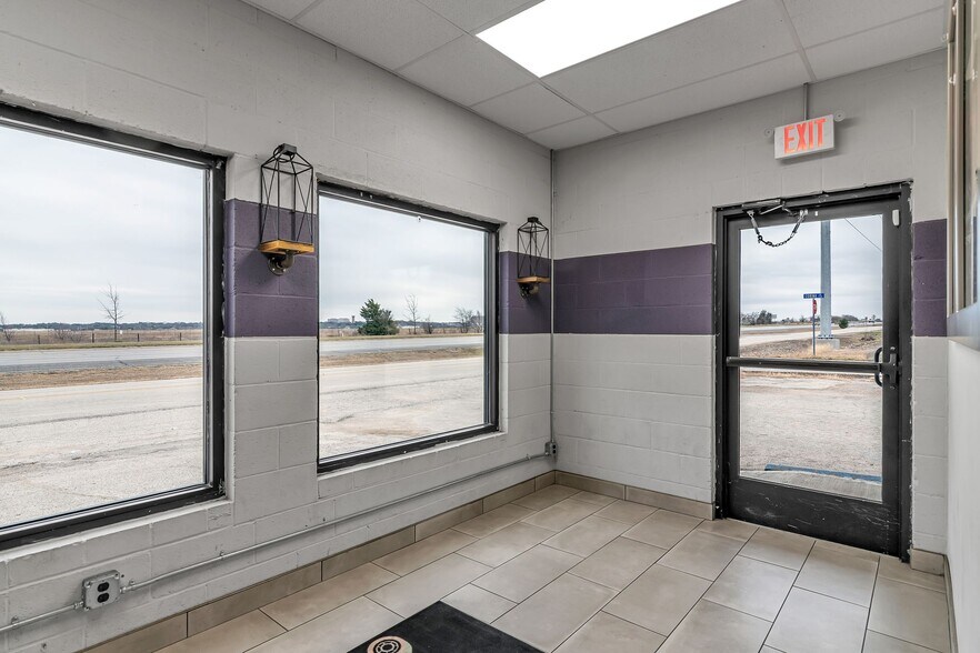 More Photos Of 7628 Corina Dr, Fort Worth Skating Rink For Sale