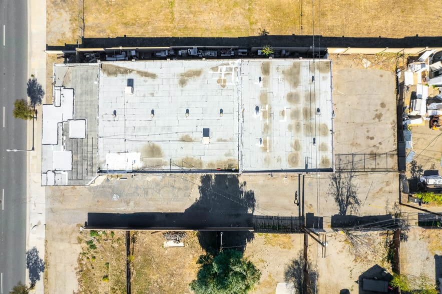 More Photos Of 372 N Mt. Vernon Ave, Colton Warehouse For Sale