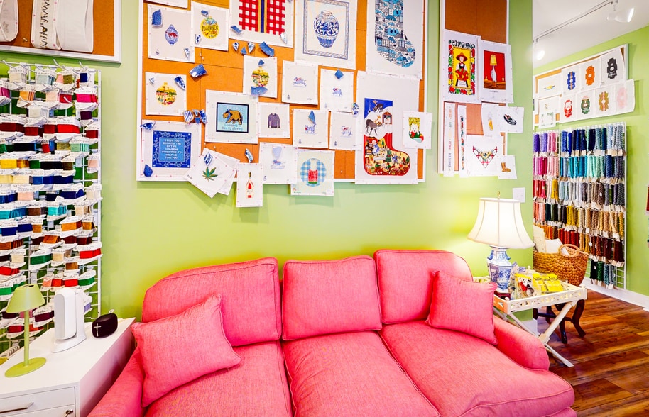 More Photos Of 3117 Franklin Rd SW, Roanoke Storefront For Lease