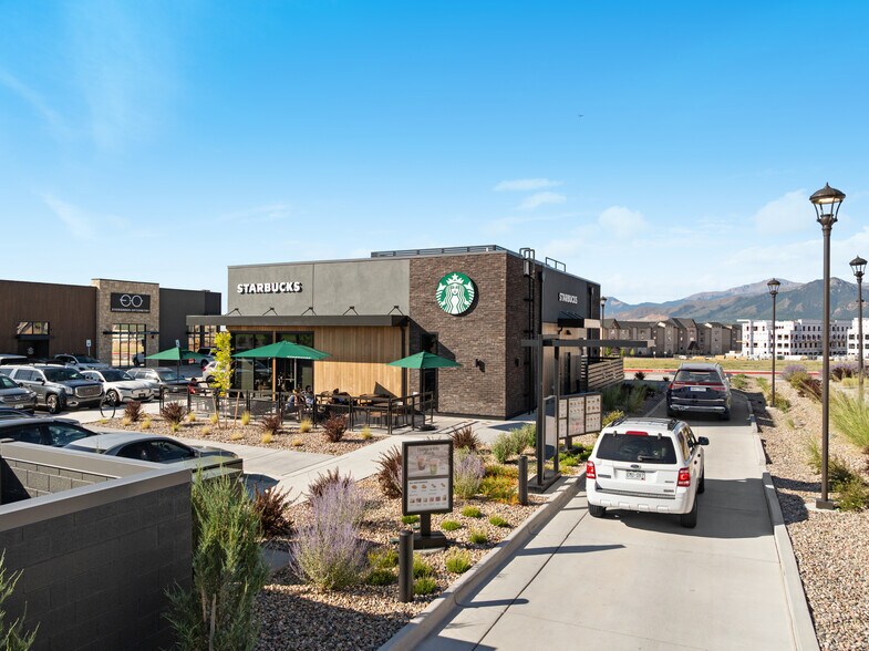 More Photos Of 21 Spectrum Loop, Colorado Springs Fast Food For Sale