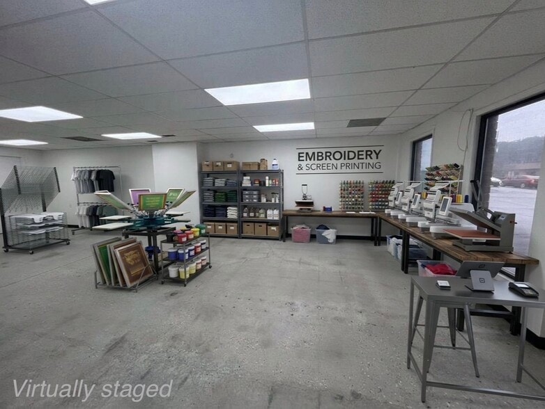 More Photos Of 1530 Commercial Ct, Jonesboro Office For Lease