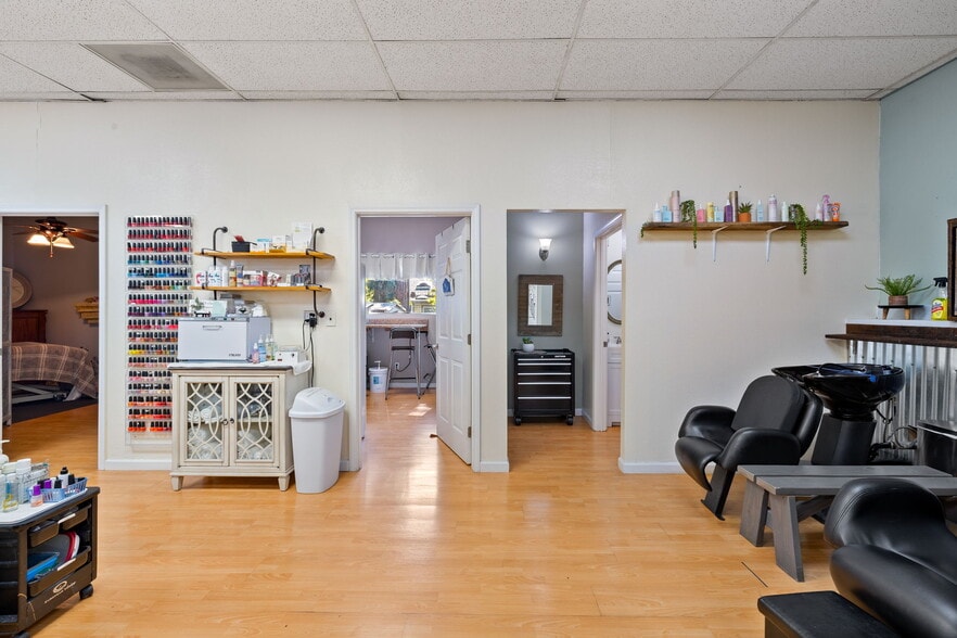 More Photos Of 2112 Armory Dr, Santa Rosa Freestanding For Sale