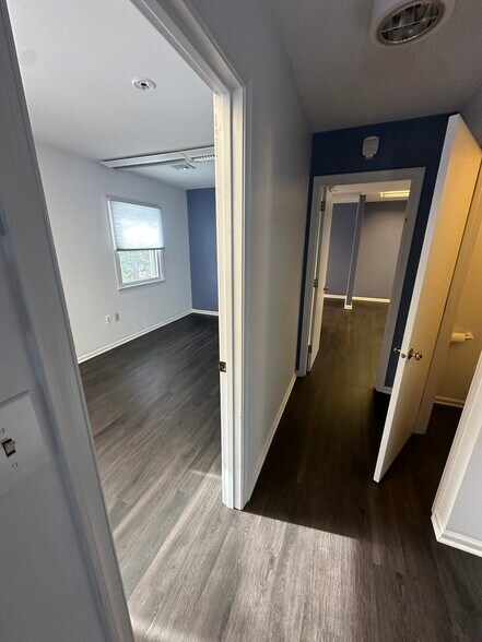 More Photos Of 71 Cedar Ave, Hershey Office For Lease