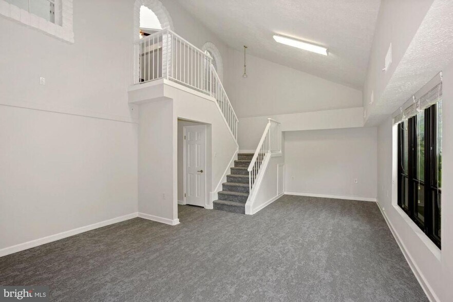 More Photos Of 8569-8573 Sudley Rd, Manassas Medical For Sale