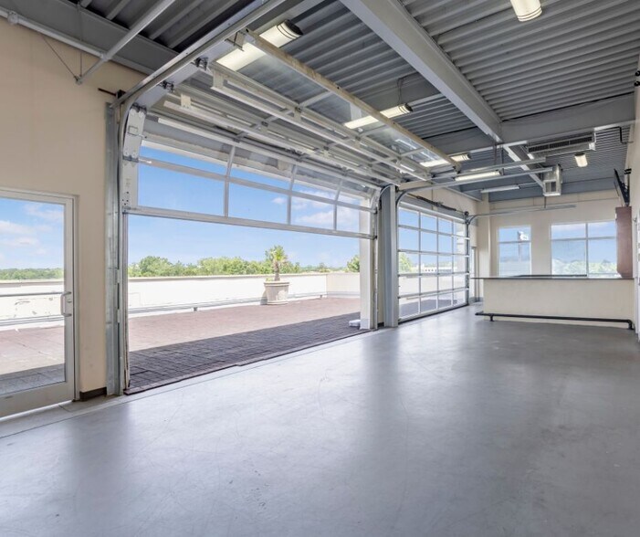 More Photos Of 4921 Centre Pointe Dr, North Charleston Medical For Sale