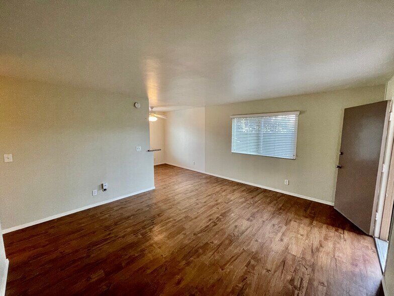 More Photos Of 2605 Madison Ave, San Diego Apartments For Sale