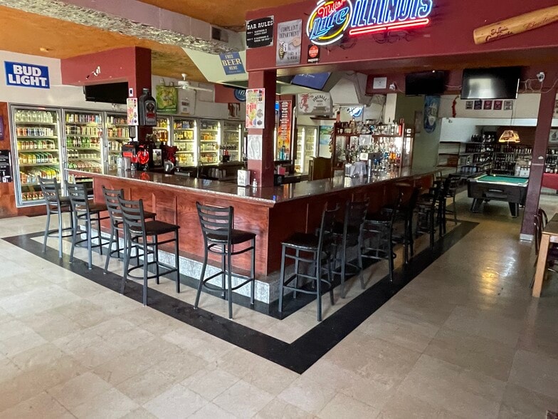 More Photos Of 1802 Bittle Pl, Marion Hotel For Sale