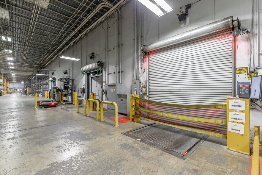 More Photos Of 1750 Hardeman Ln NE, Cleveland Warehouse For Lease