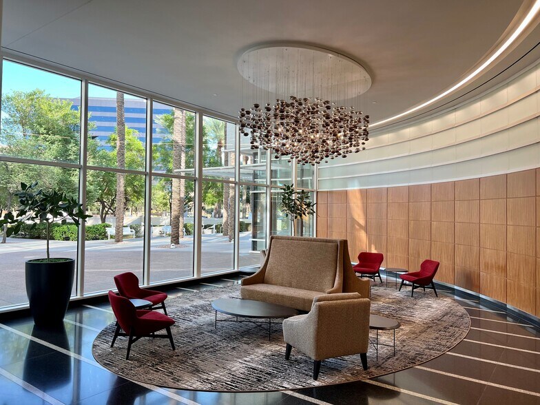 More Photos Of 2325 E Camelback Rd, Phoenix Office For Lease